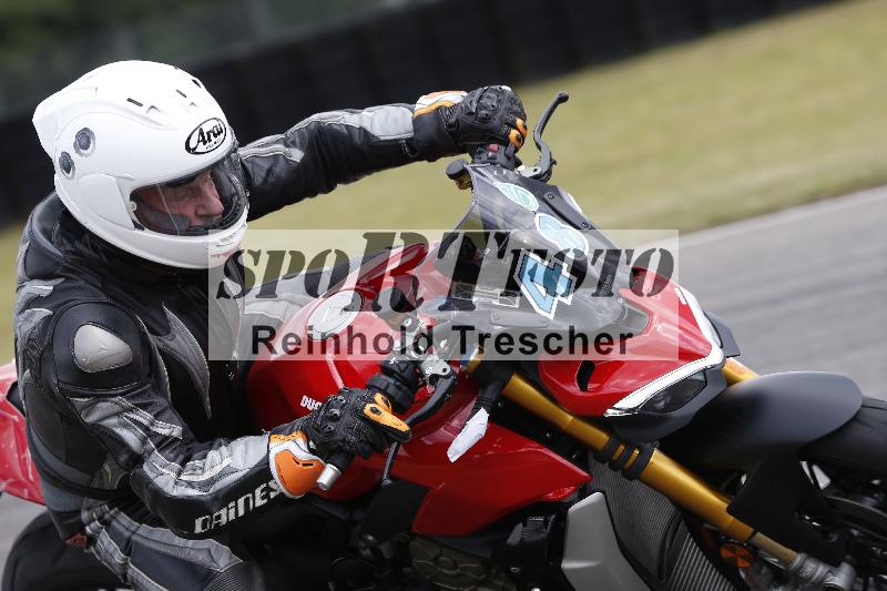 /Archiv-2025/18 23.05.2025 Get Faster Caremotion ADR/Gruppe gruen/48